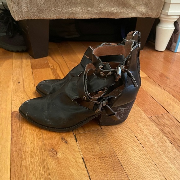 Jeffrey Campbell Everwell Leather Boots - Picture 3 of 5